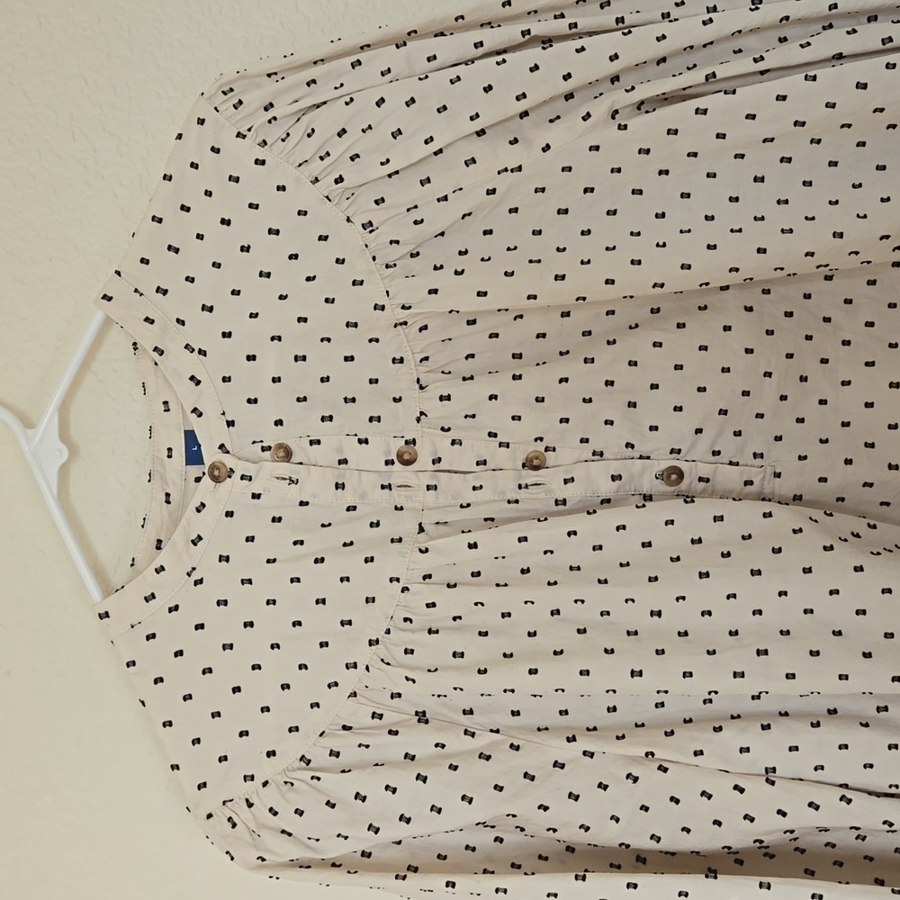 Embroidered peasant blouse